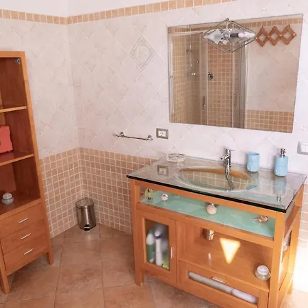 Apartament Sardinia Garden And Sea Within Walking Distance *