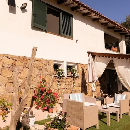 Sardinia Garden And Sea Within Walking Distance